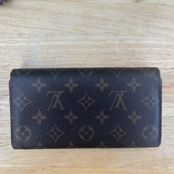 Authentic Louis Vuitton Sarah Wallet Vintage Monogram Fair Condition Read! - Picture 2 of 16